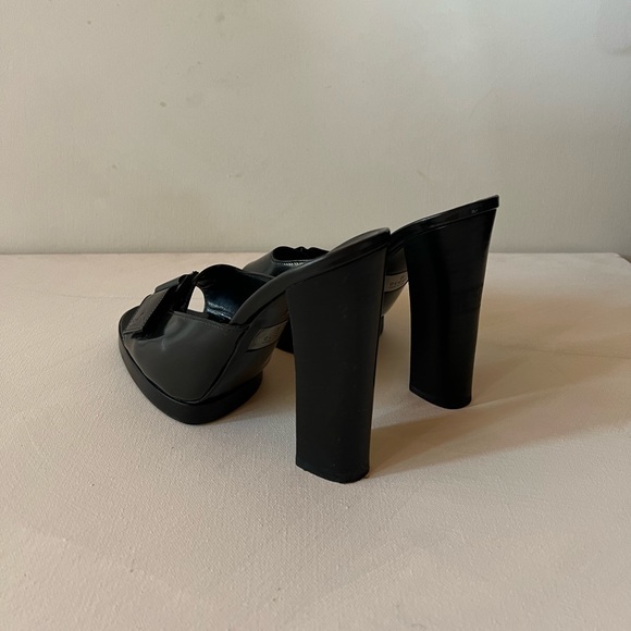 Gucci Open Toe High Heel Black Sandal Size 8 - Picture 9 of 13